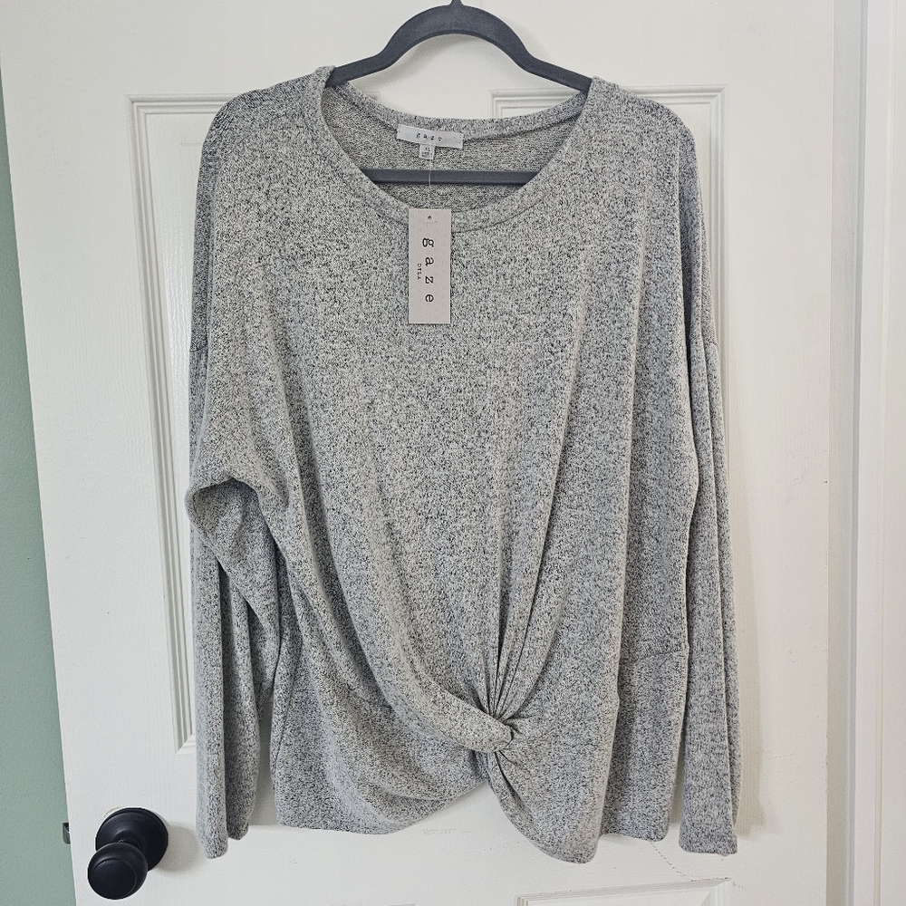 Gaze Women's Twisted Hem Long Sleeved Top XL